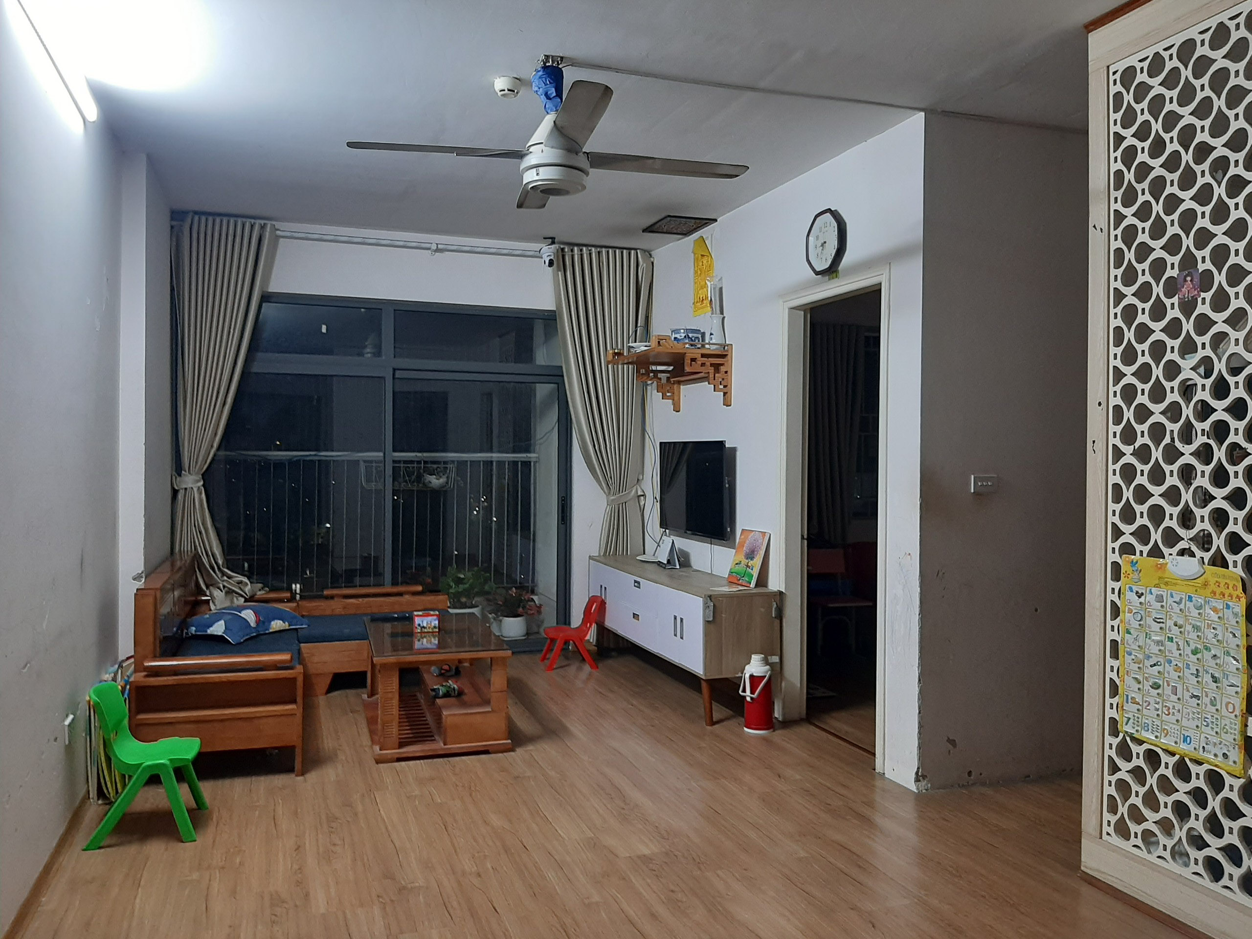 Bán căn hộ chung cư The Golden An Khánh 18T căn góc ban công Nam 2 phòng ngủ 2VS 67m2 post thumbnail image