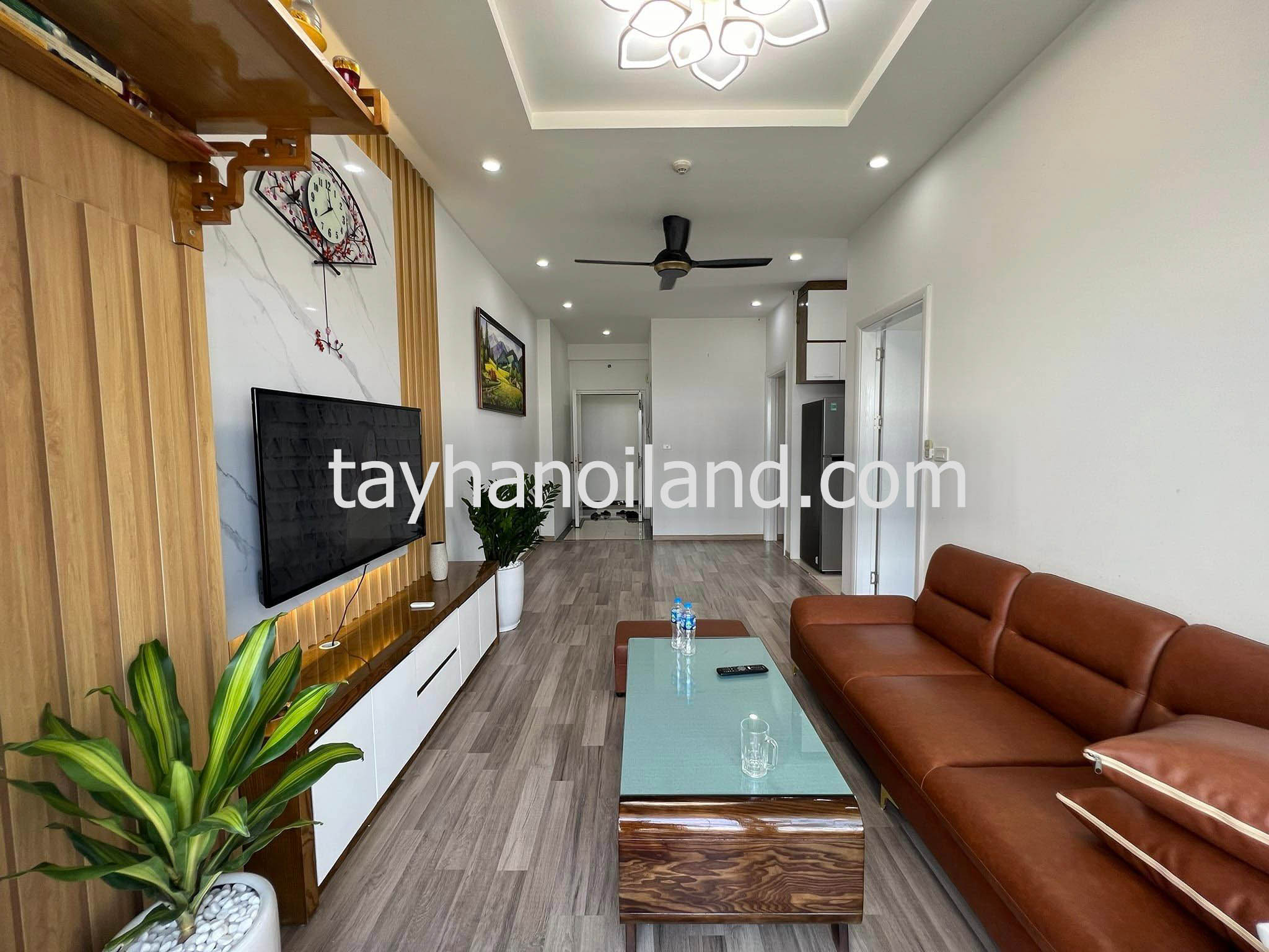 Bán căn hộ chung cư The golden An Khánh, căn góc full nội thất