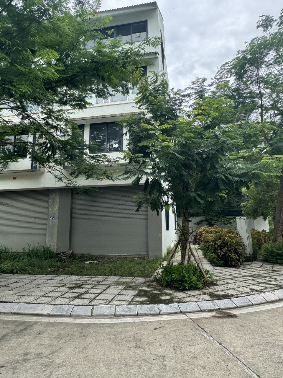 Bán liền kề Geleximco khu B